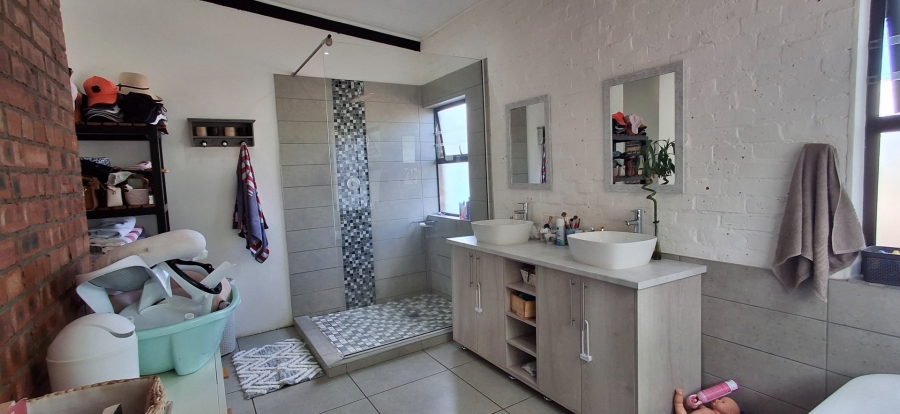 3 Bedroom Property for Sale in Bayswater Free State